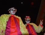 05.DSC_0155Moon&Stilts